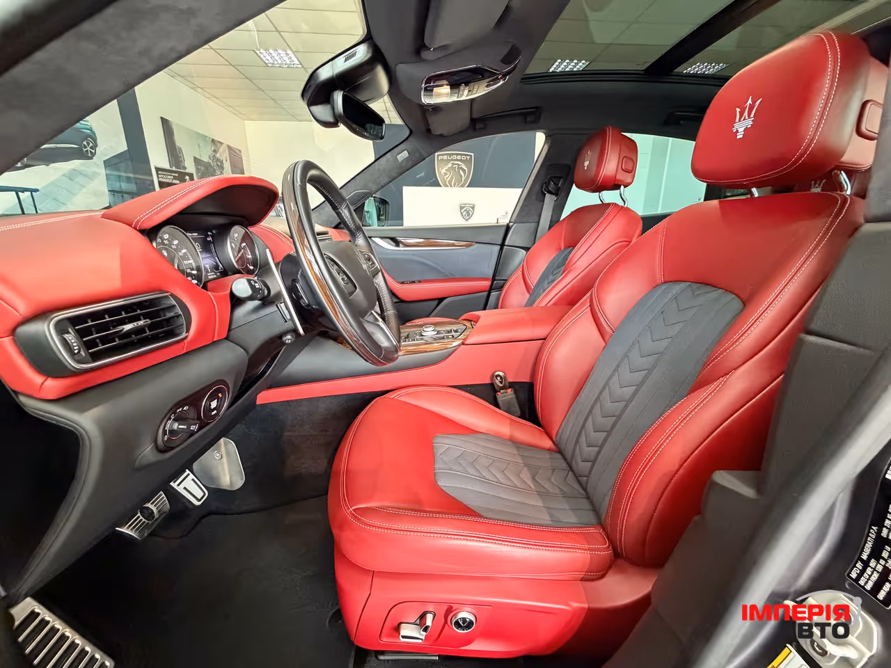 Maserati Levante - фото 25