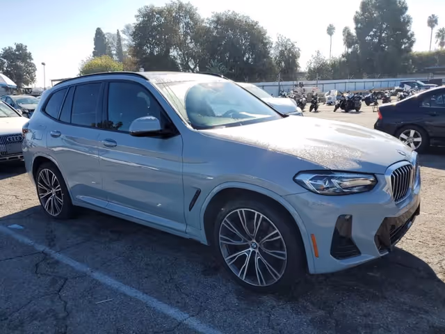 BMW X3 - фото 2