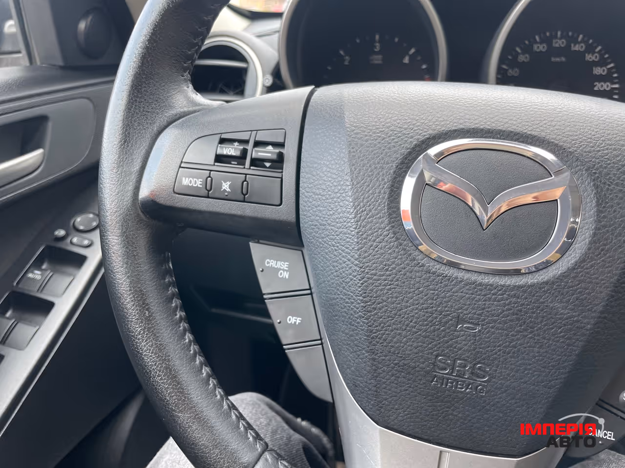 Mazda 3 - фото 19