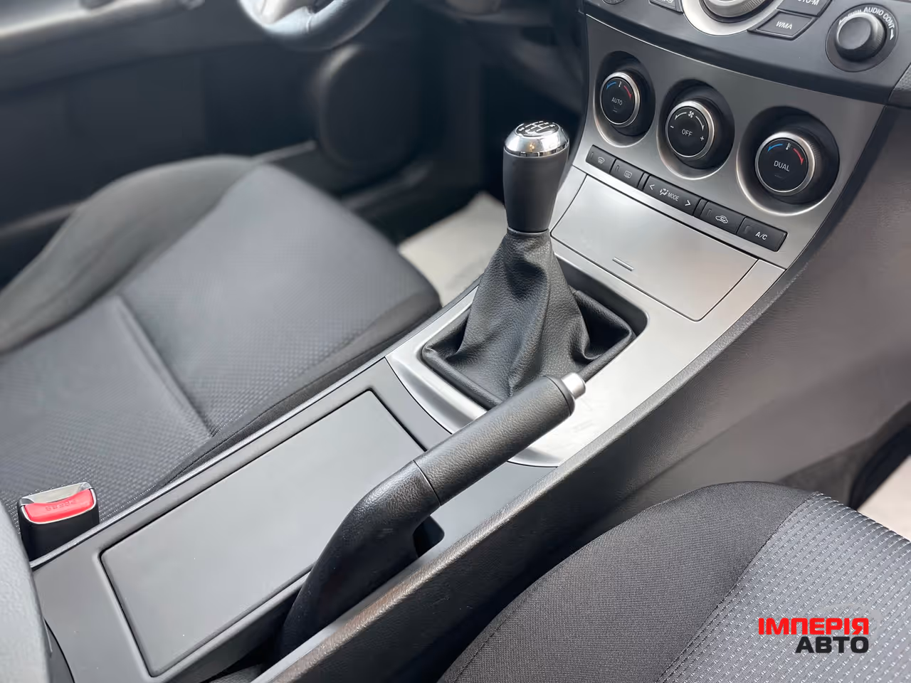 Mazda 3 - фото 55