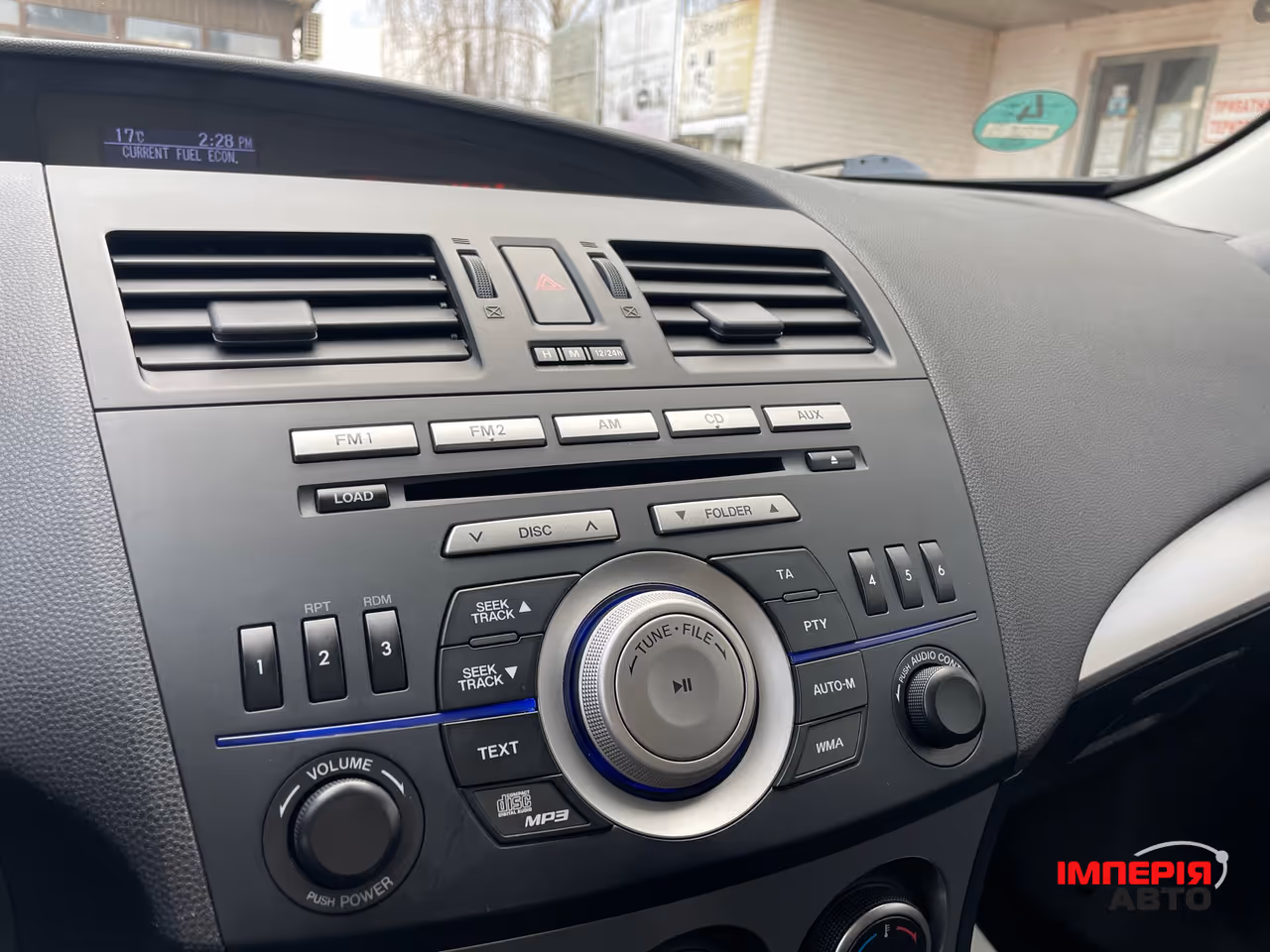 Mazda 3 - фото 26