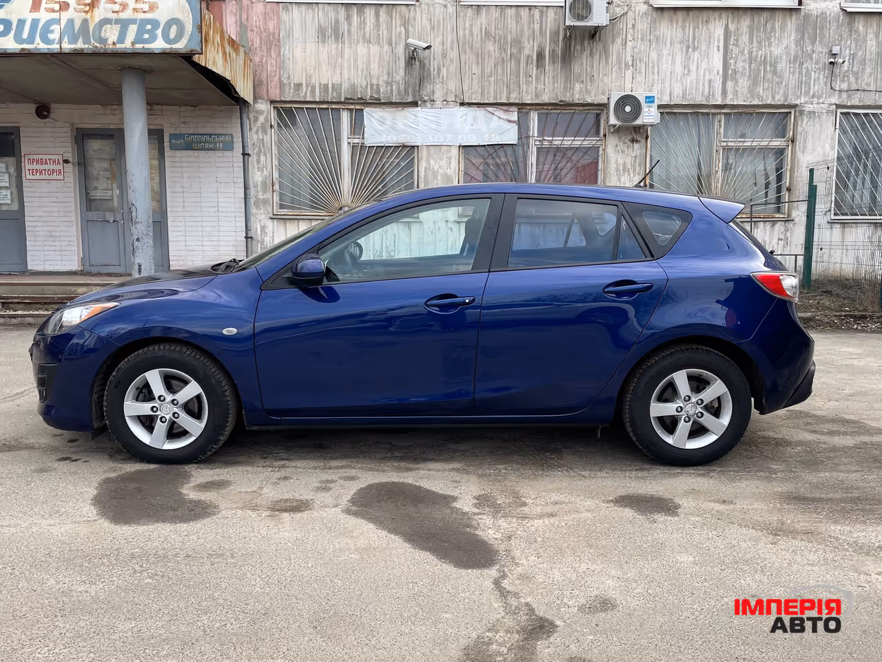 Mazda 3 - фото 10