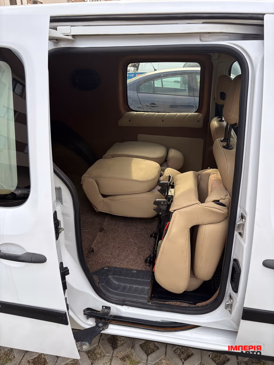 Renault Kangoo - фото 12
