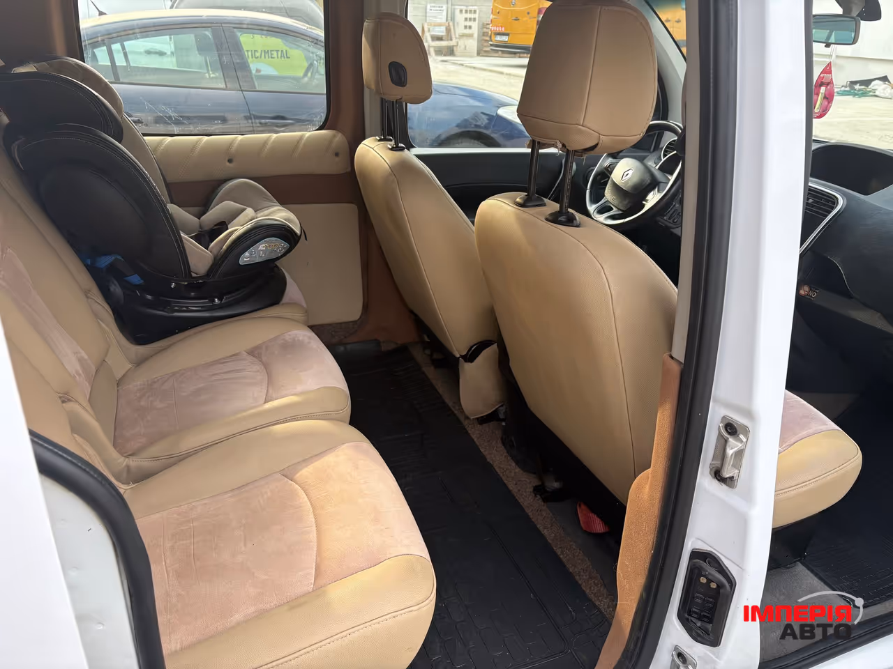 Renault Kangoo - фото 14