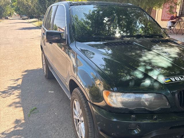 BMW X5 - фото 2