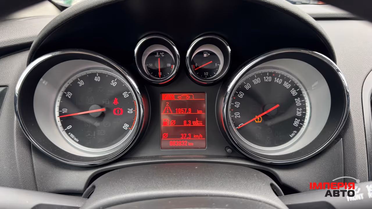 Opel Astra - фото 13