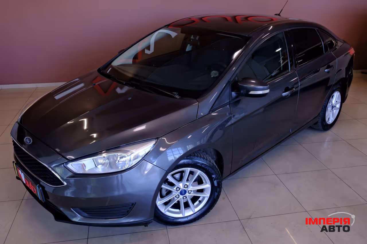 Ford Focus - фото 2