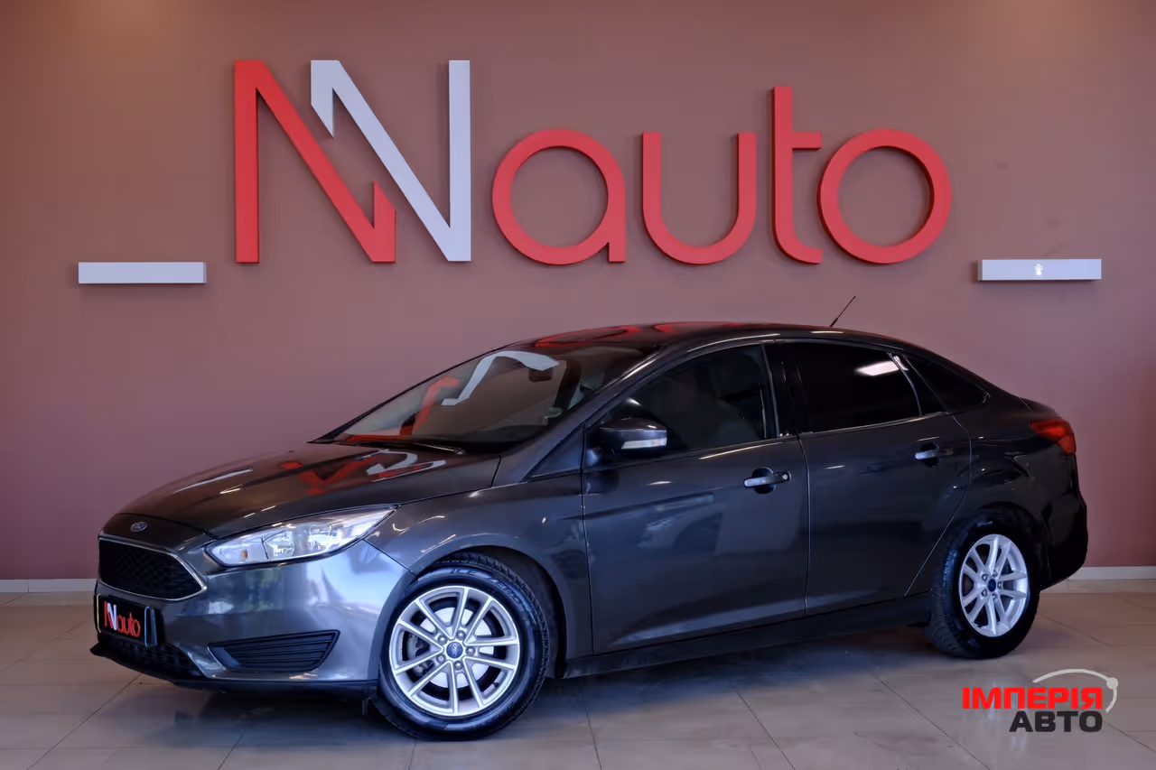Ford Focus - фото 1