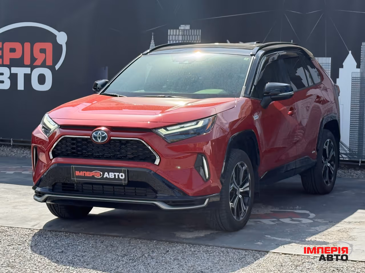 Toyota RAV4 - фото 2