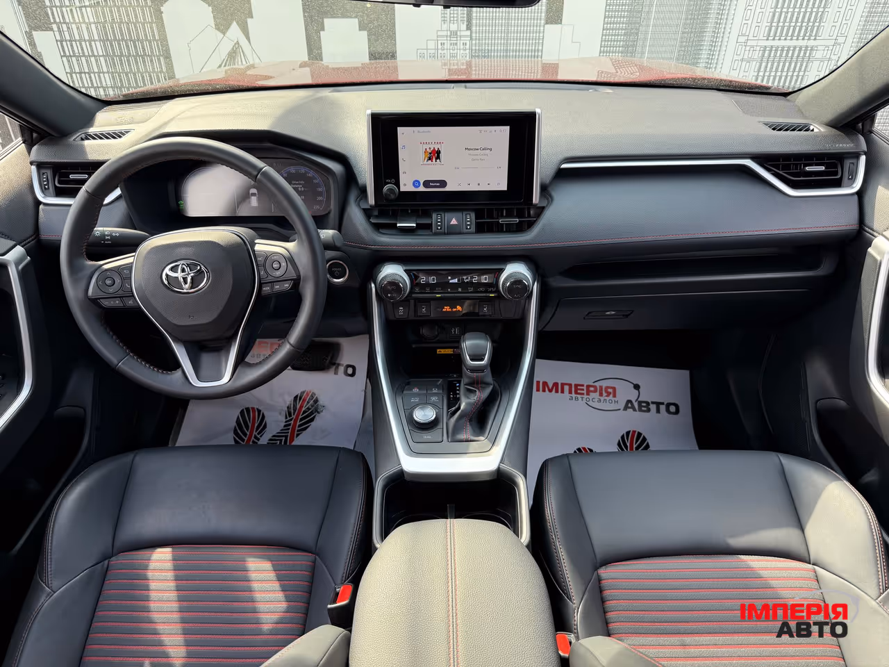 Toyota RAV4 - фото 16