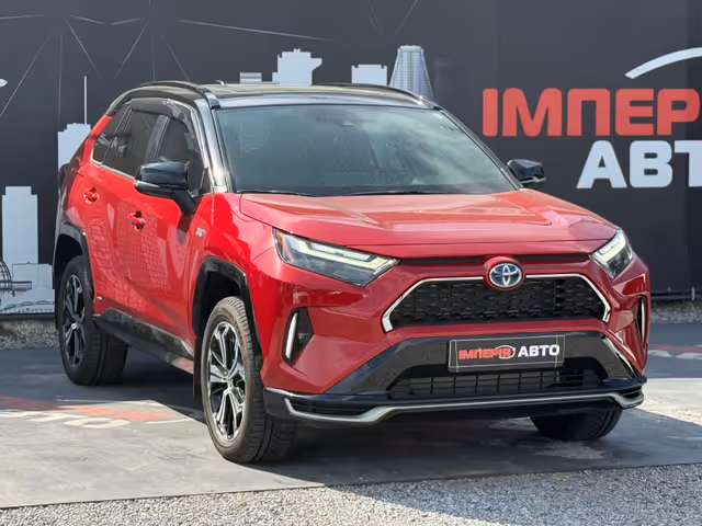 Toyota RAV4 - фото 1