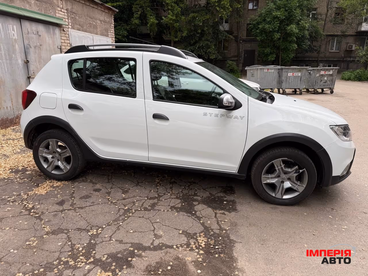 Renault Sandero - фото 4