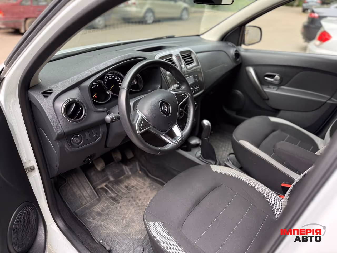 Renault Sandero - фото 10