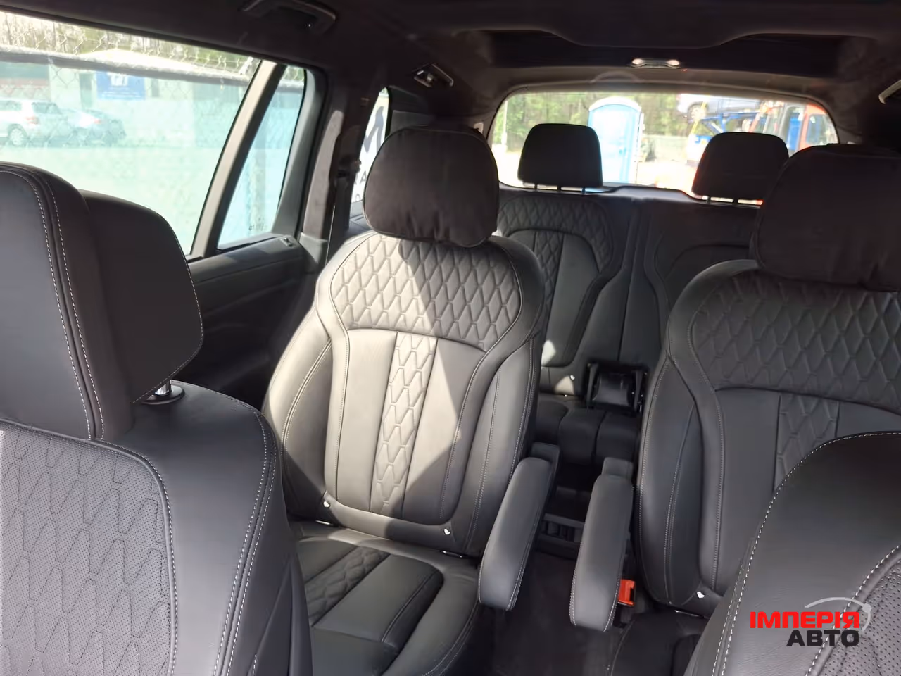 BMW X7 - фото 20
