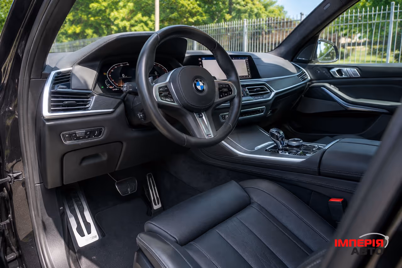 BMW X7 - фото 4