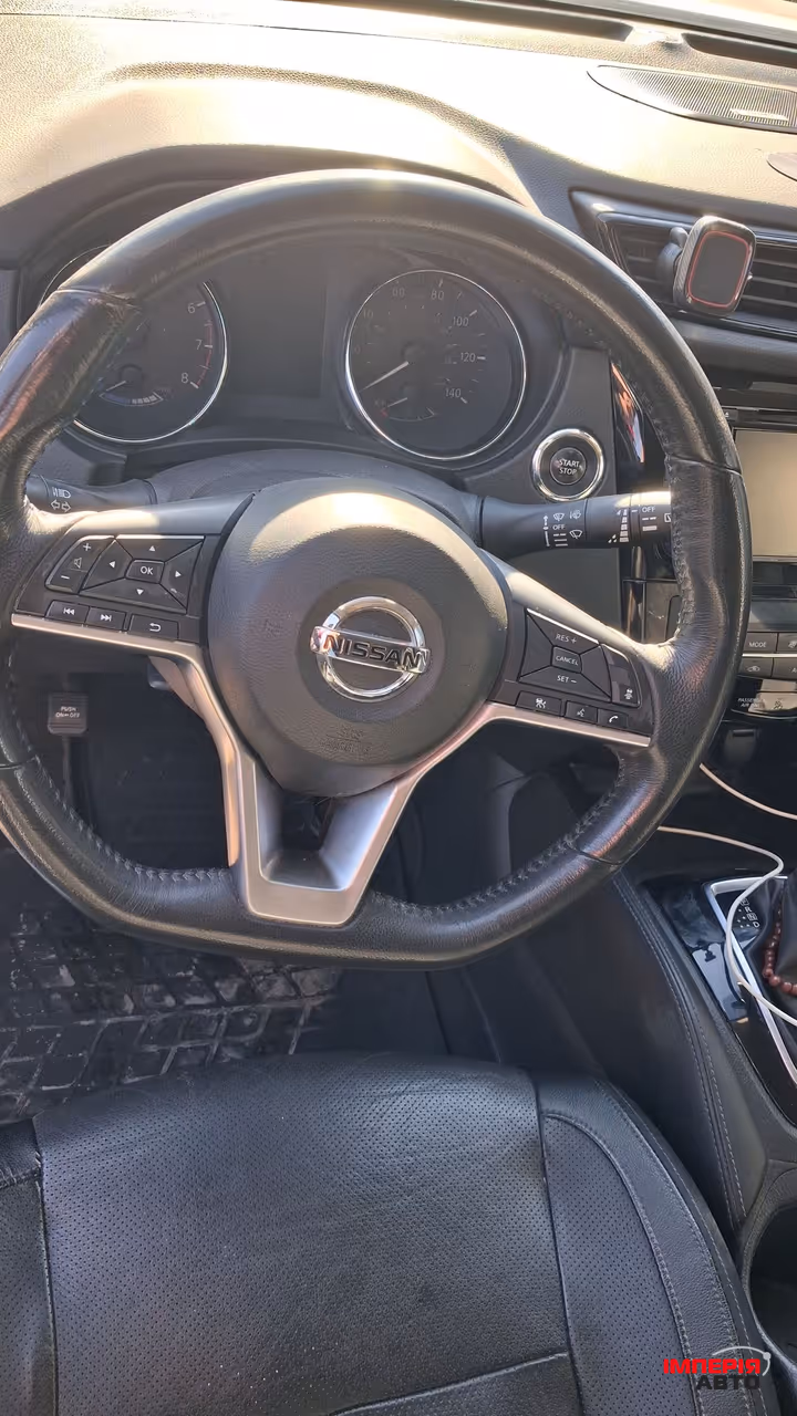 Nissan Rogue - фото 12