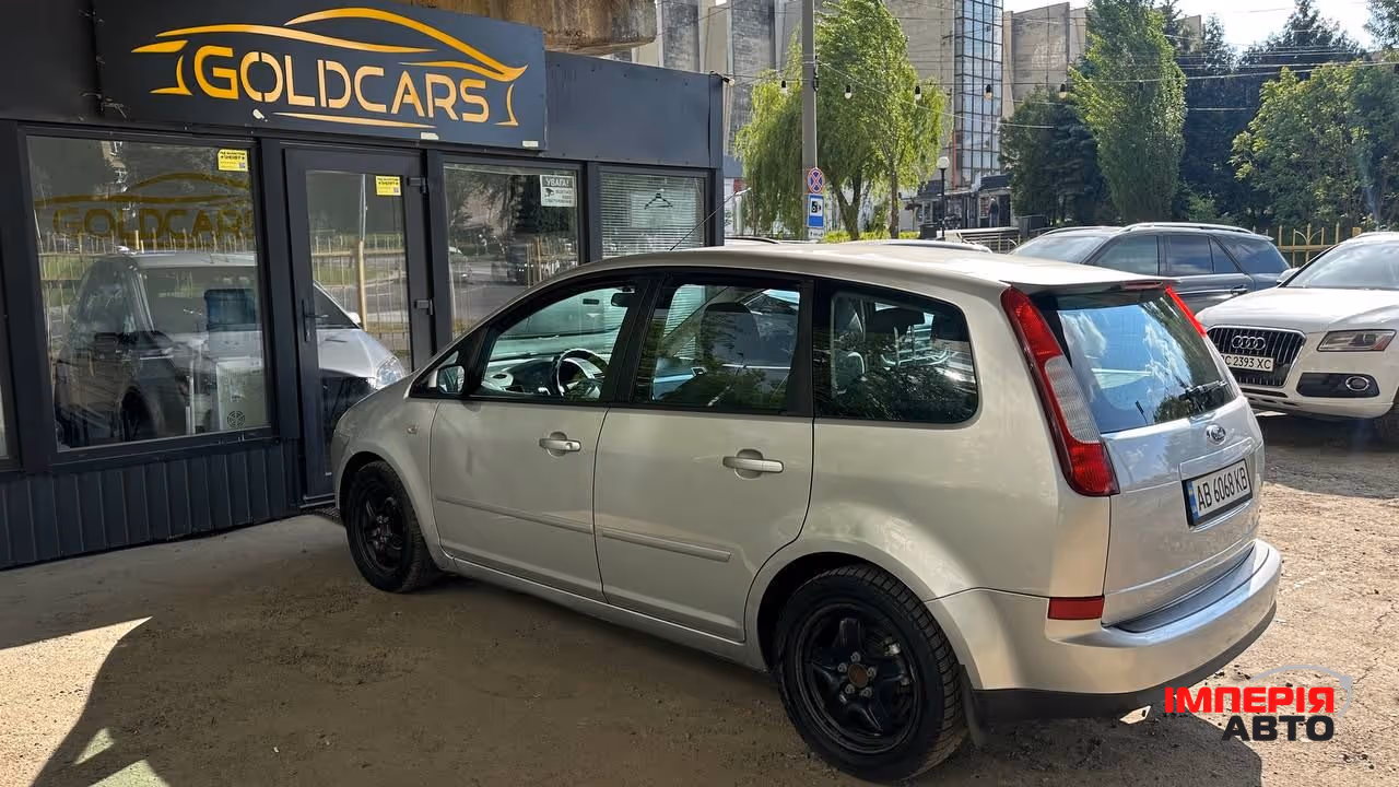 Ford Focus - фото 10