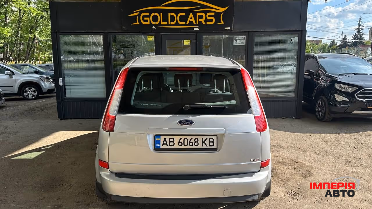Ford Focus - фото 7