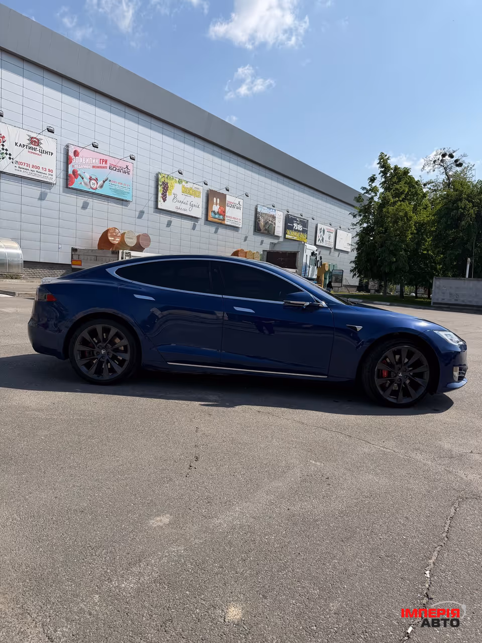 Tesla Model S - фото 4