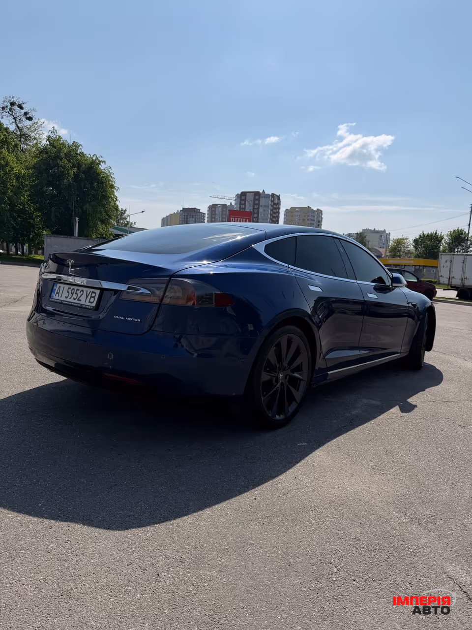 Tesla Model S - фото 5
