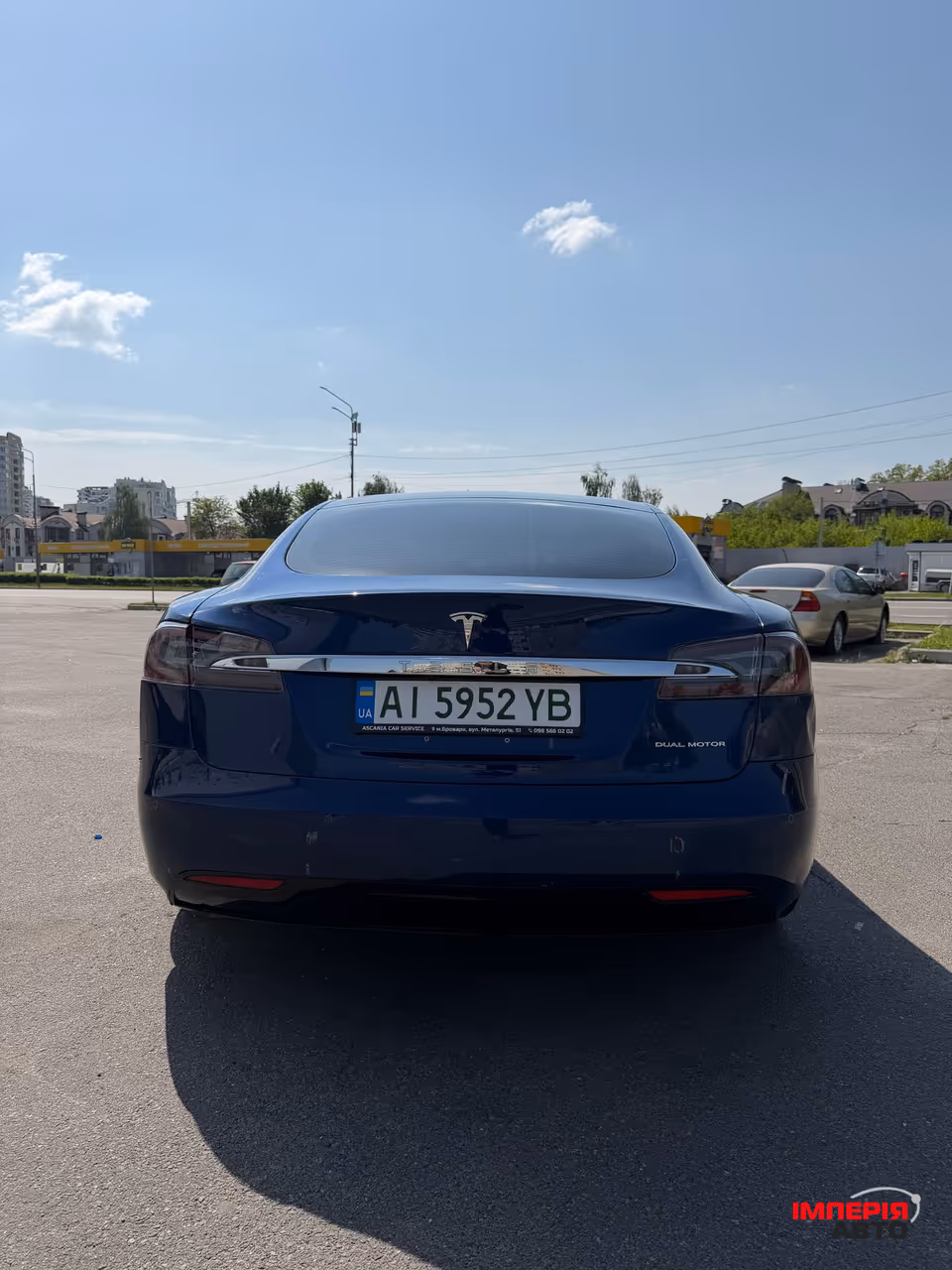 Tesla Model S - фото 6