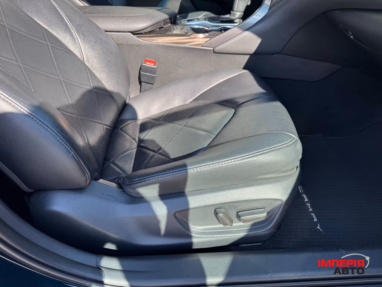 Toyota Camry - фото 11