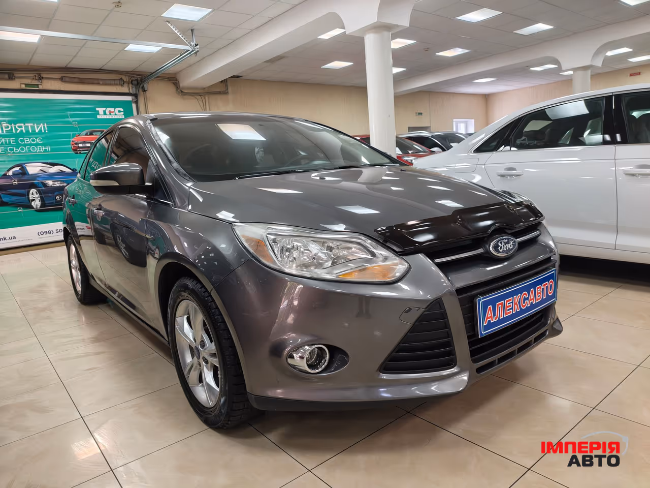 Ford Focus - фото 5