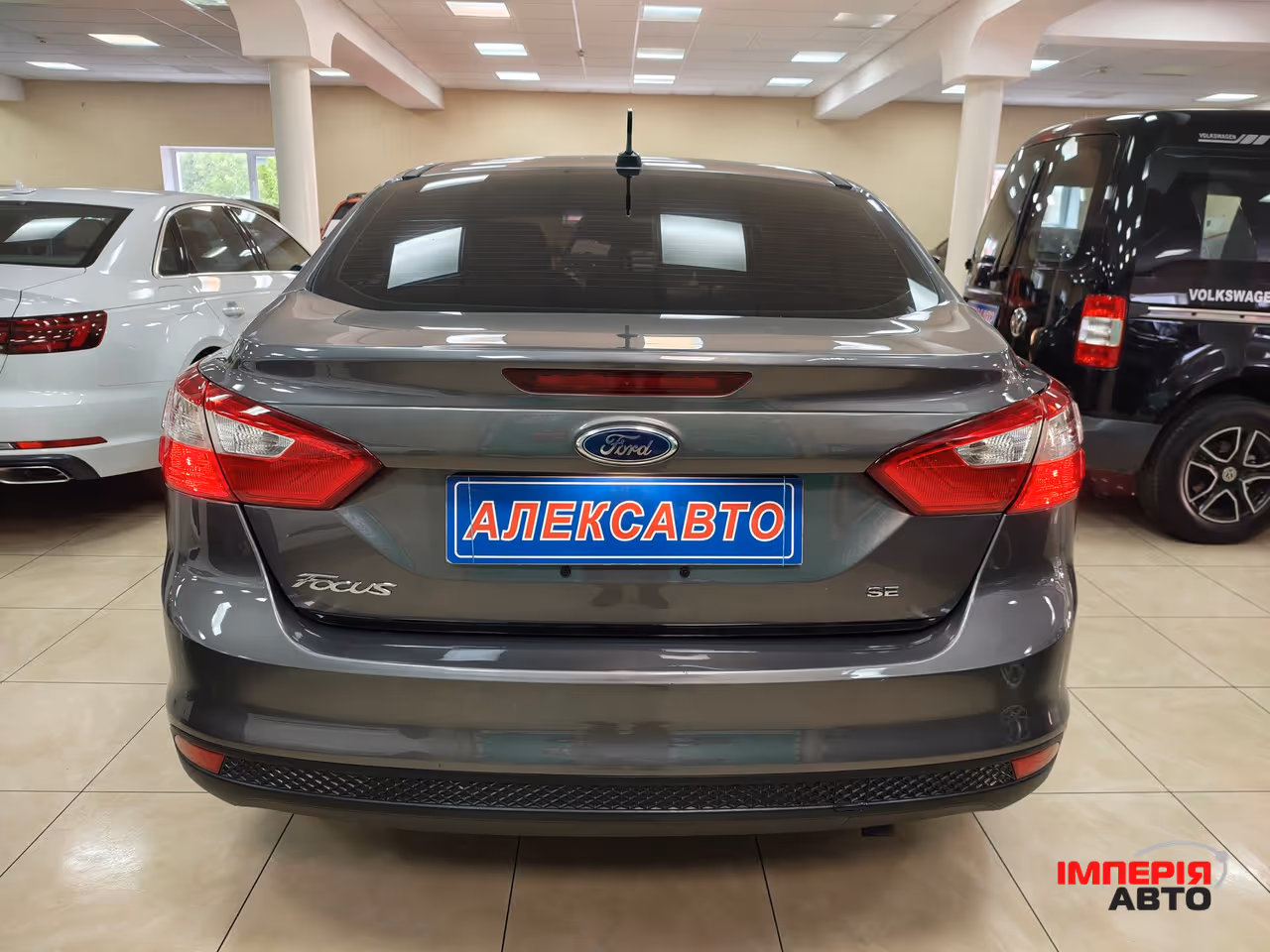 Ford Focus - фото 3