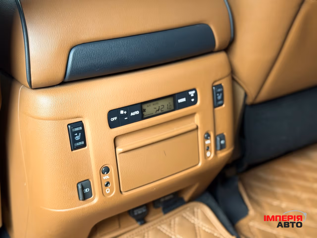 Infiniti QX80 - фото 29