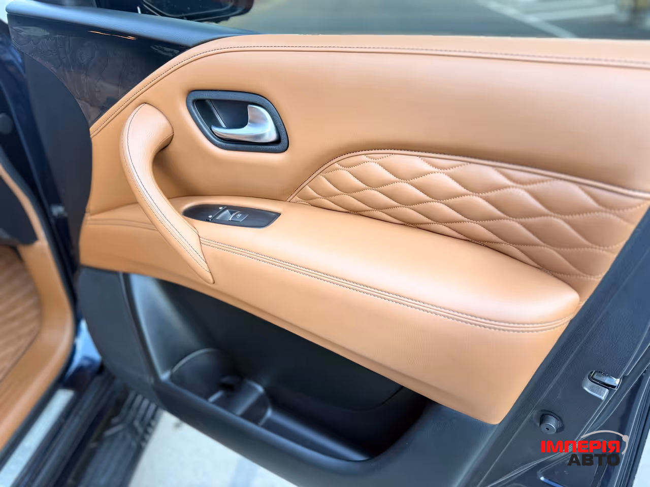Infiniti QX80 - фото 45
