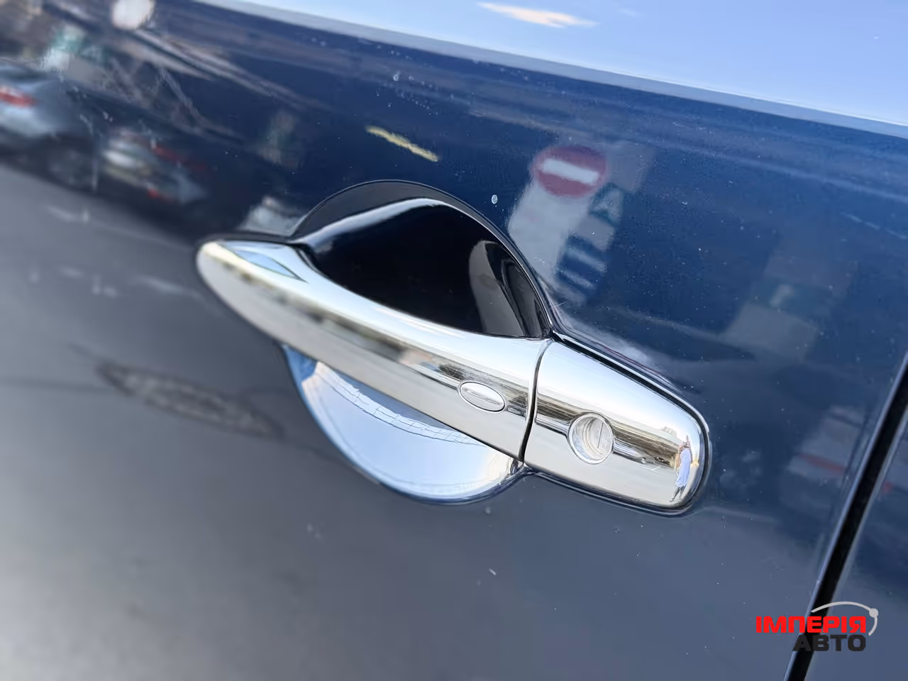Infiniti QX80 - фото 32