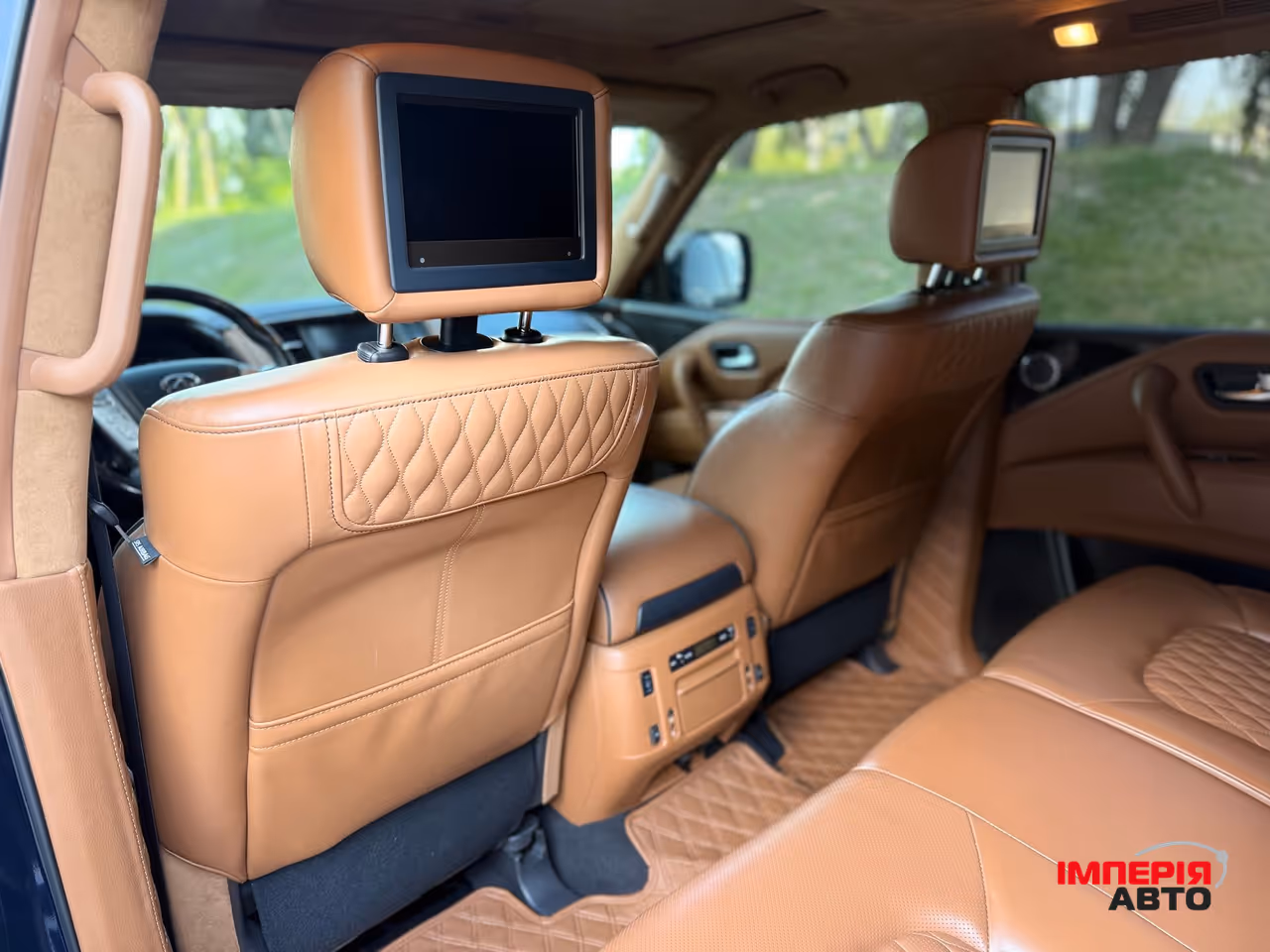 Infiniti QX80 - фото 28
