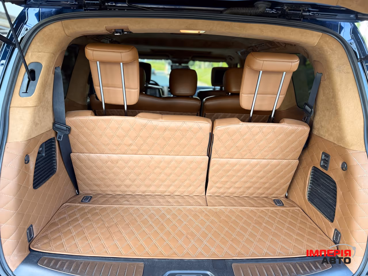 Infiniti QX80 - фото 31
