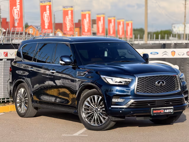 Infiniti QX80 - фото 2
