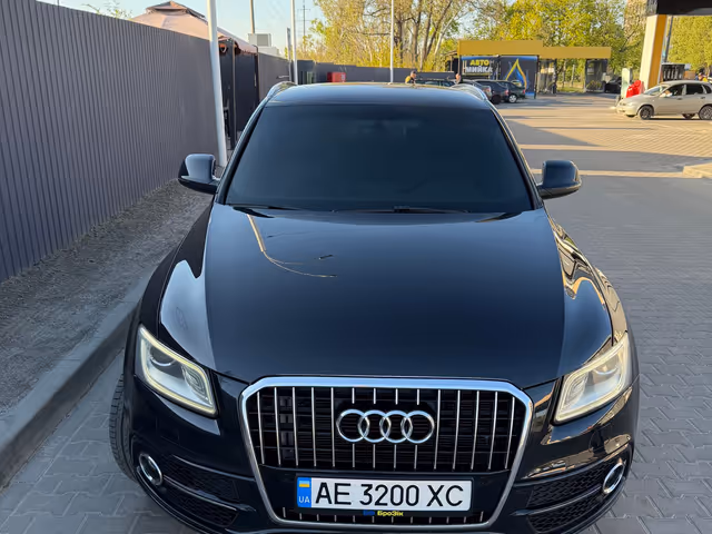 Audi Q5 - фото 2