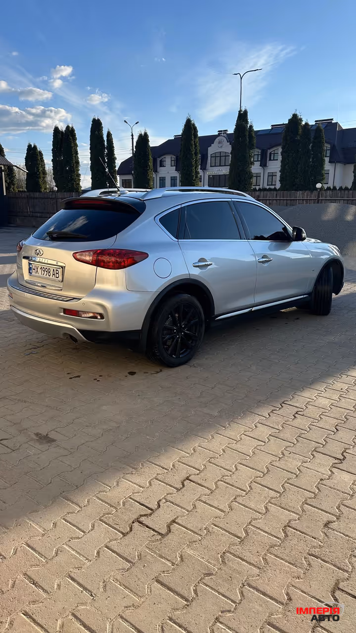 Infiniti QX50 - фото 7