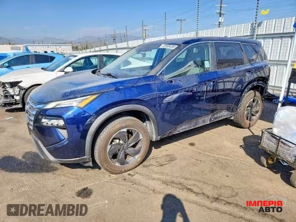 Nissan Rogue - фото 1