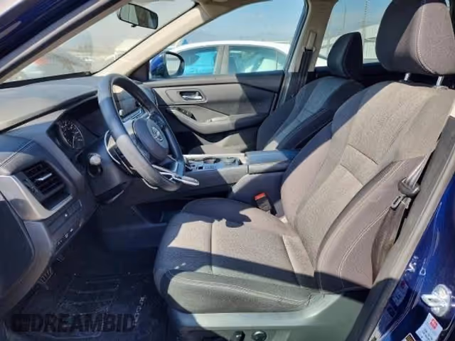 Nissan Rogue - фото 5