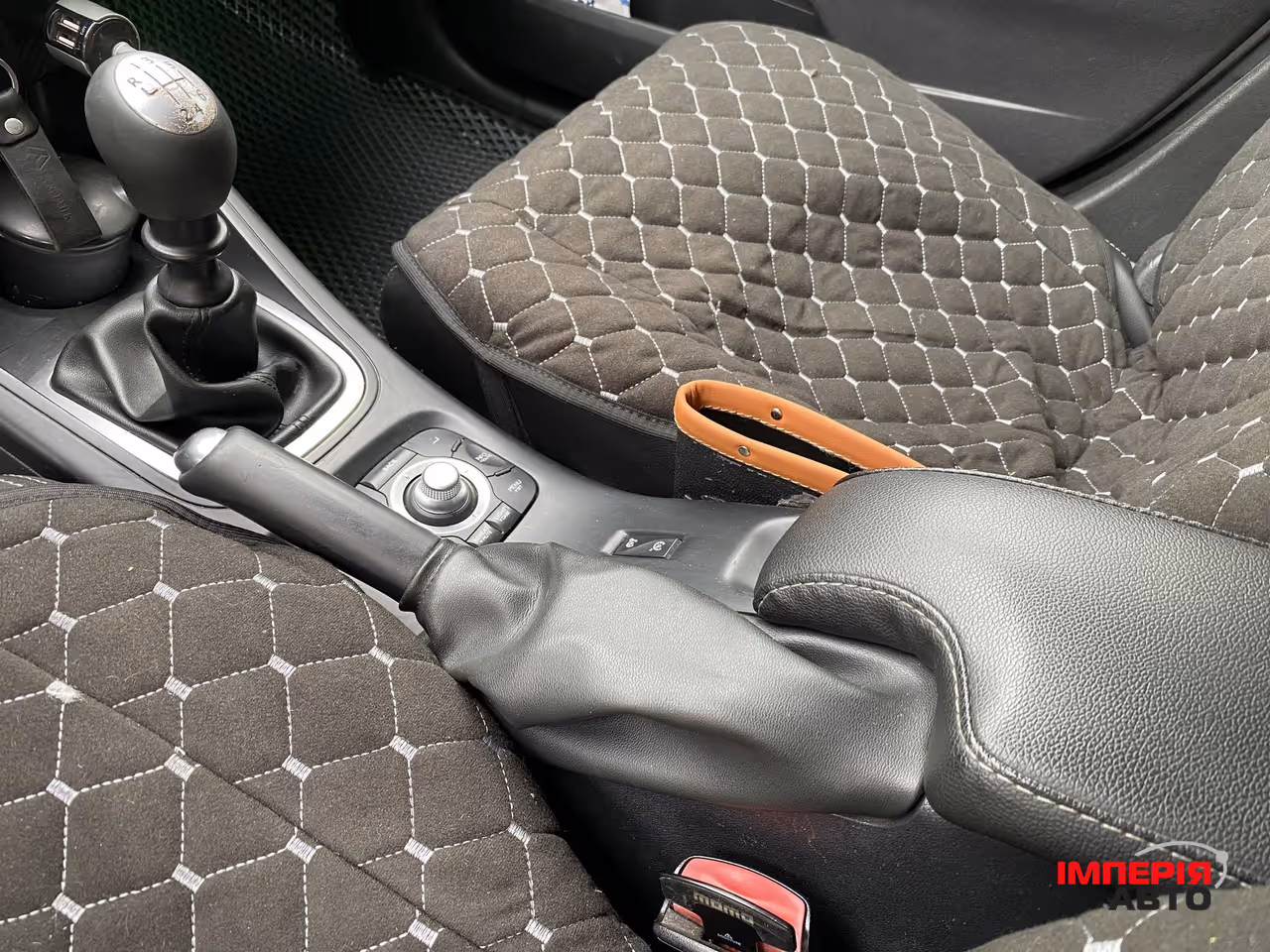 Renault Megane - фото 23