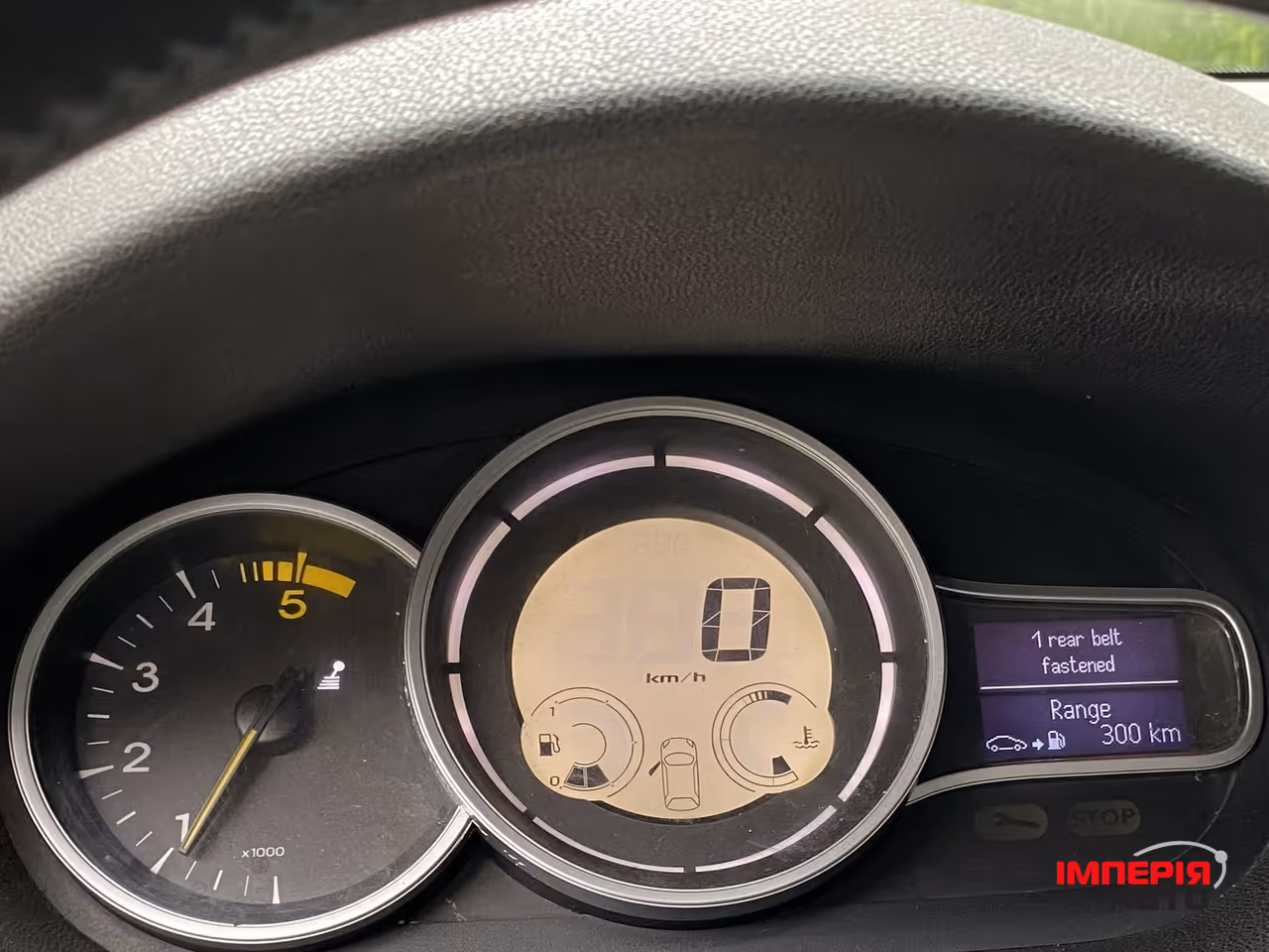 Renault Megane - фото 22