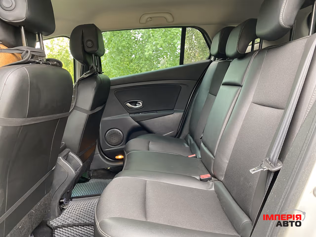Renault Megane - фото 28