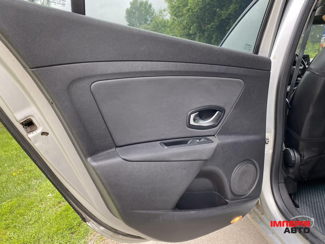 Renault Megane - фото 26