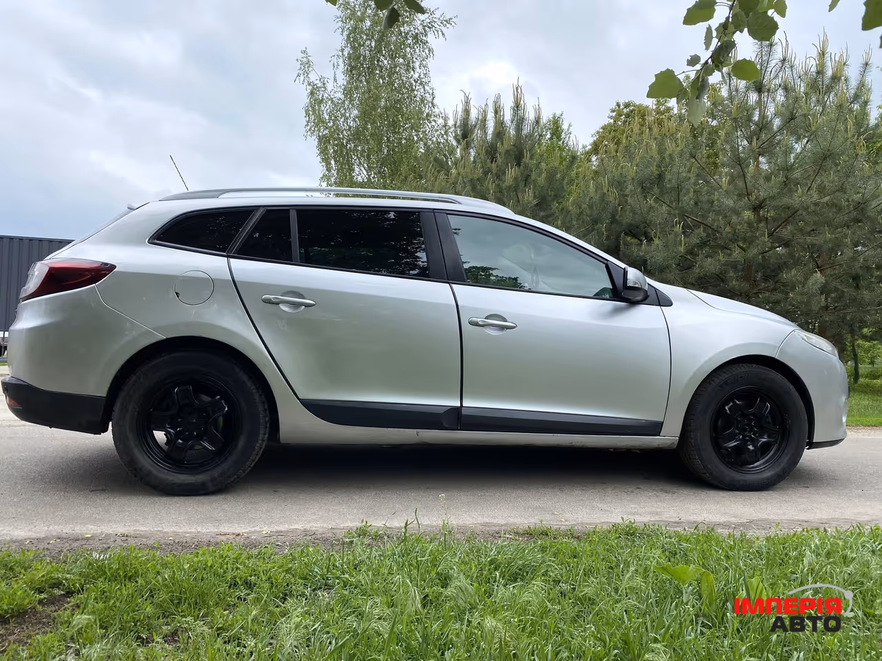 Renault Megane - фото 10