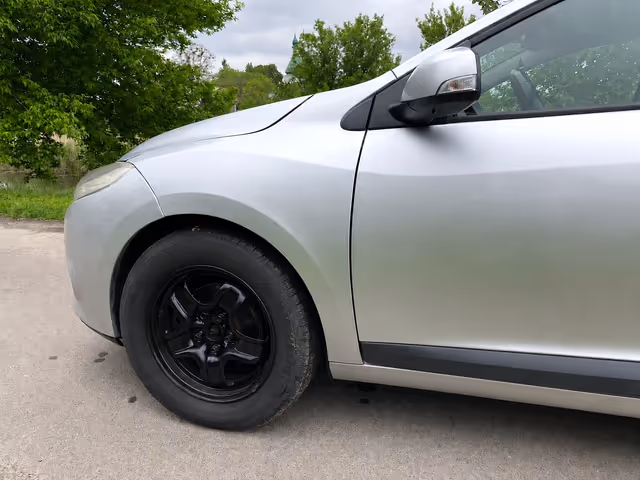 Renault Megane - фото 5