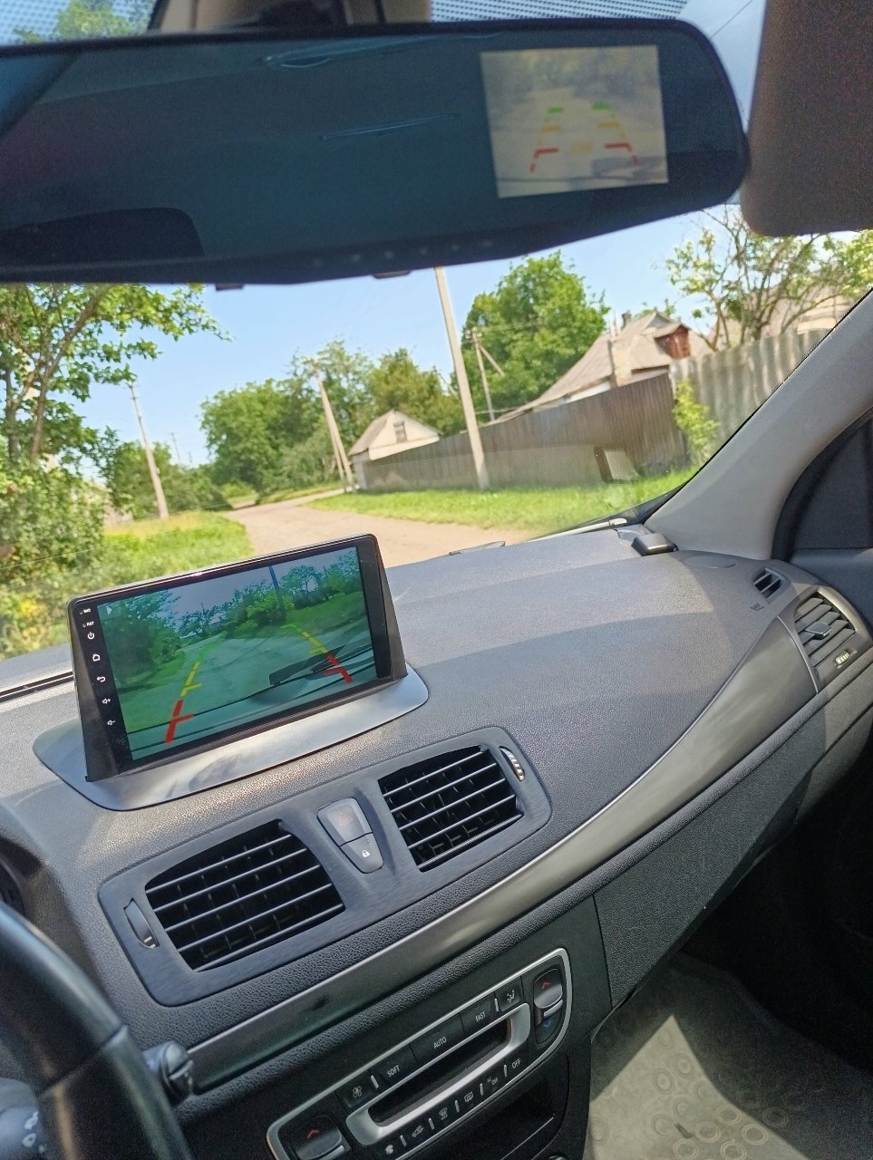 Renault Megane - фото 5