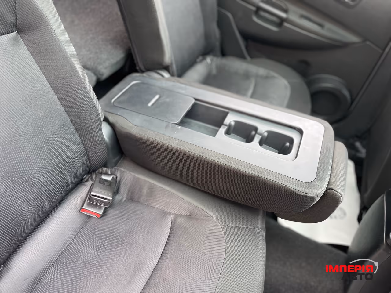 Nissan Qashqai+2 - фото 39
