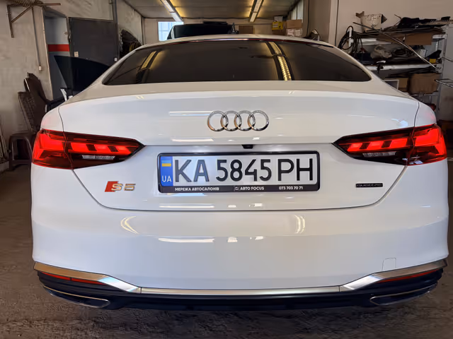 Audi A5 - фото 2