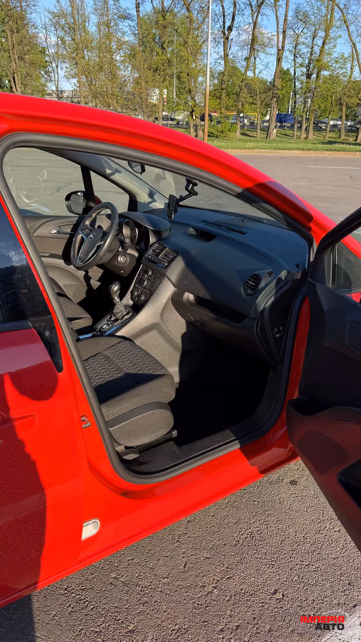 Opel Meriva - фото 10