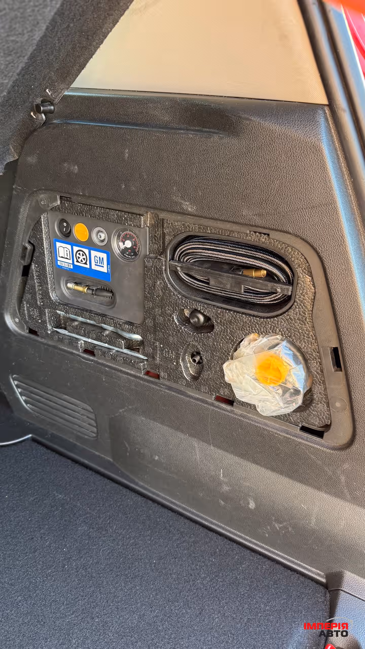 Opel Meriva - фото 20