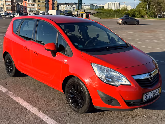 Opel Meriva - фото 5